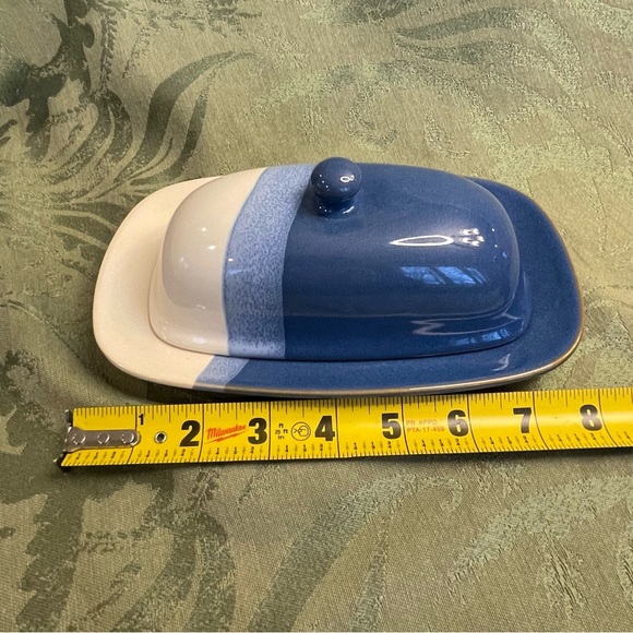 Pfaltzgraff ceramic butter dish, rare discontinued Blue Ridge pattern. - Picture 8 of 9